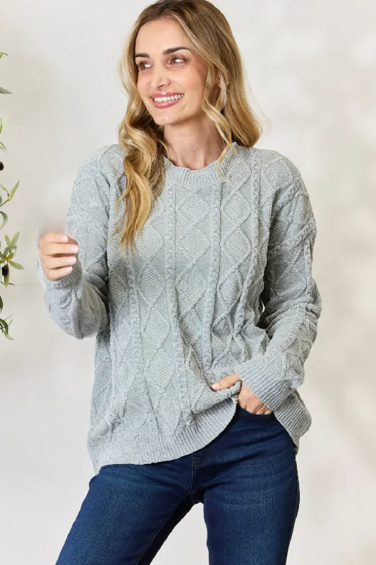 Stylish Women's Apparel Cable Knit Round Neck Sweater