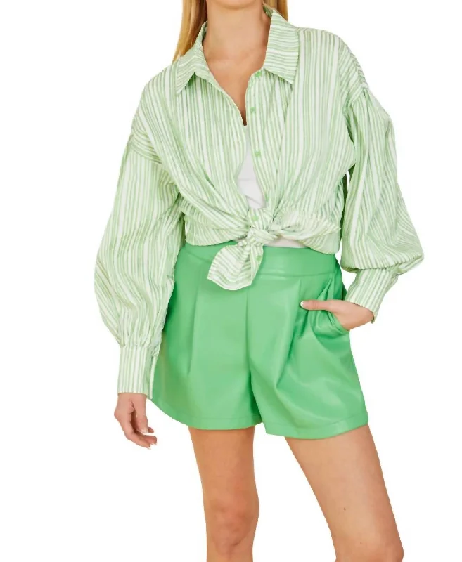 Sophisticated Style Vegan Leather Pleated Short In Kelly Green