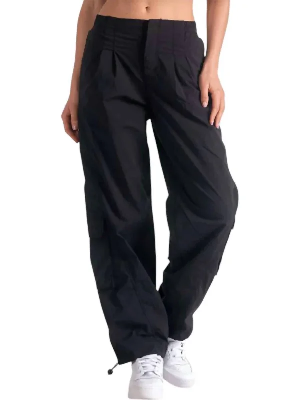 Classic Women's Fashion Krystian Cargo Pant In Black