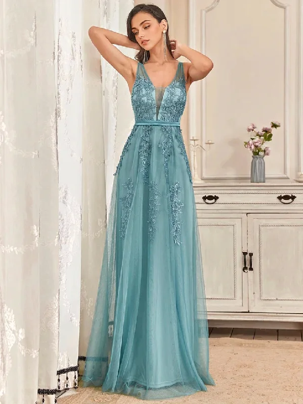 Lightweight Fabric JuliaFashion - 2024 Women Long Lace Beading V-neck Sleeveless Backless Prom Dresses