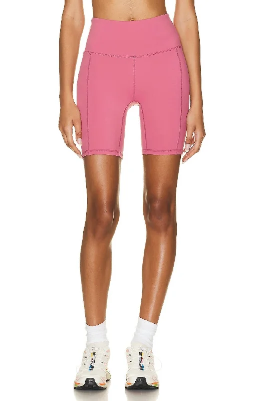 Trendy Pulse Let’S Go Pocket Short In Rose Wine