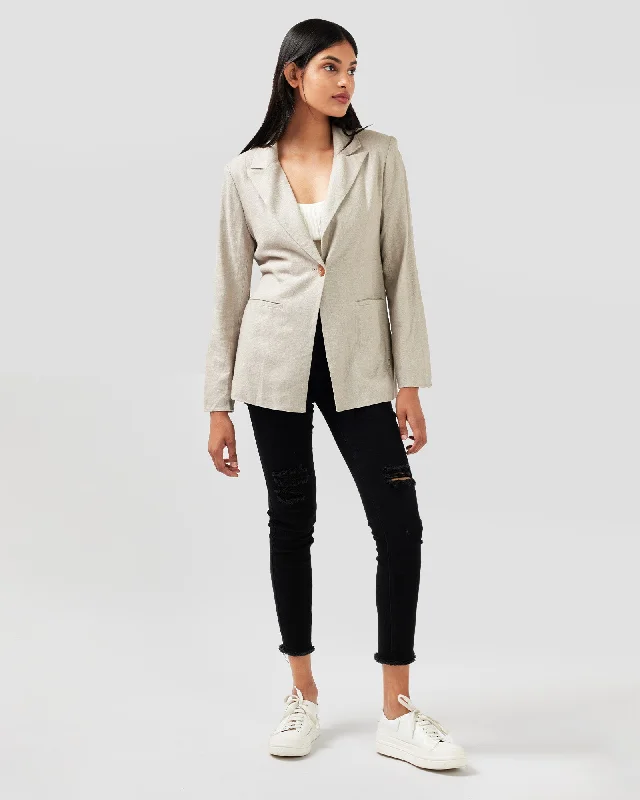 Laid-Back Elegance Synergy Wrap Blazer