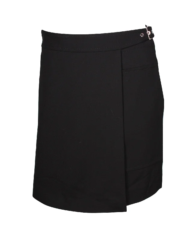 Trend Forward Women's Wear Hermes Overlap Detail Shorts in Black Wool