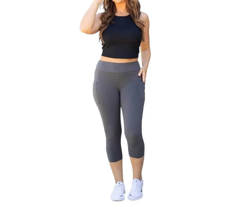 Must Haves Capri Leggings With Pockets In Charcoal