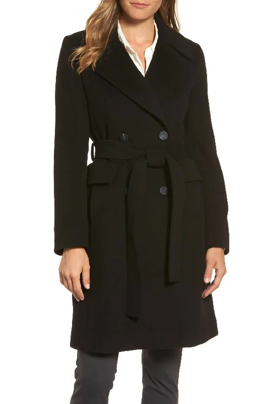 Everyday Glamour Wool Wrap Coat In Black