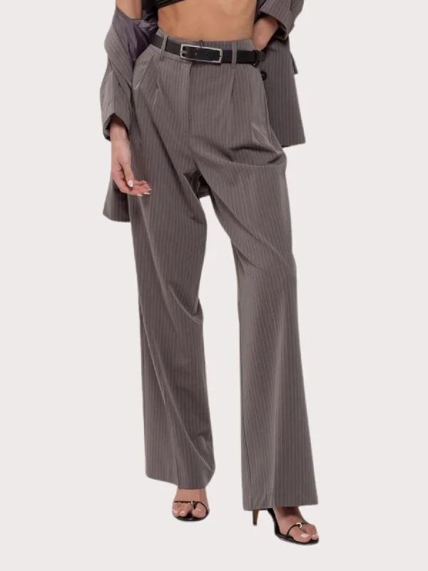 Preppy Style Pinstripe Trouser In Gray