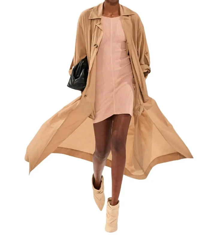 Graceful Fashion Capospalla Lungo Trench Coat In Beige