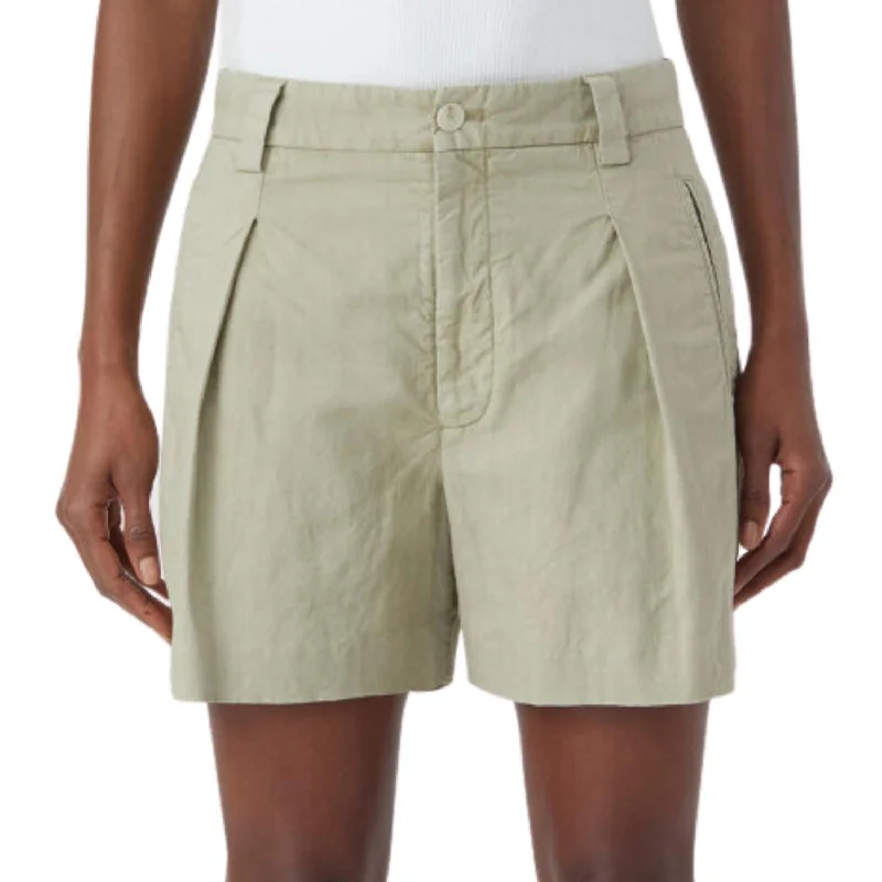 Chic Allure Idabel Shorts In Light Moss Green