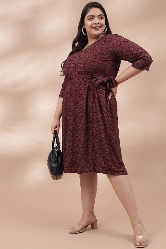 Chic Urban Fashion Look Maroon Printed True Wrap Dress