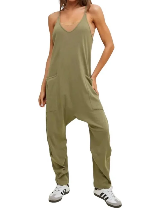 Exquisite Women's Wear Sale Krista Oversized Knit Jumpsuit In Olive