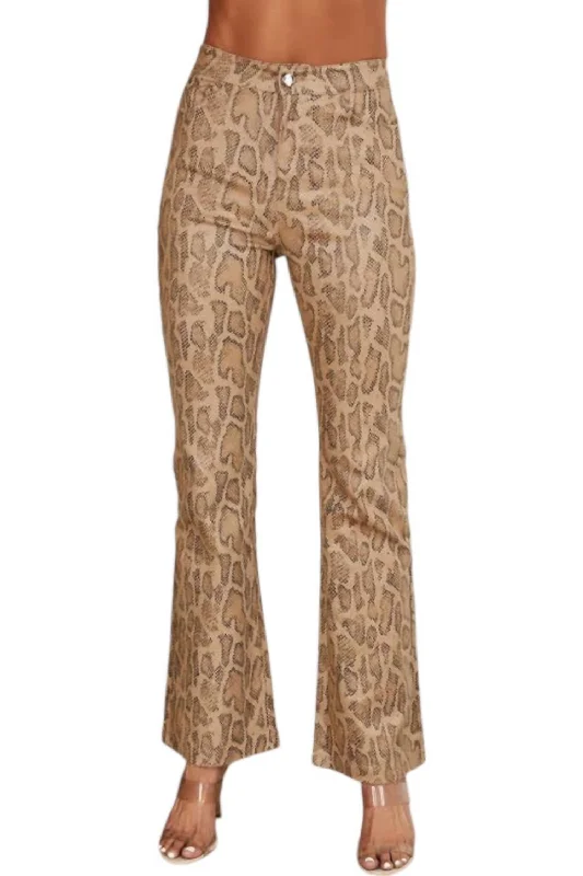 Chic Trend Collection Medusa Pants In Camel