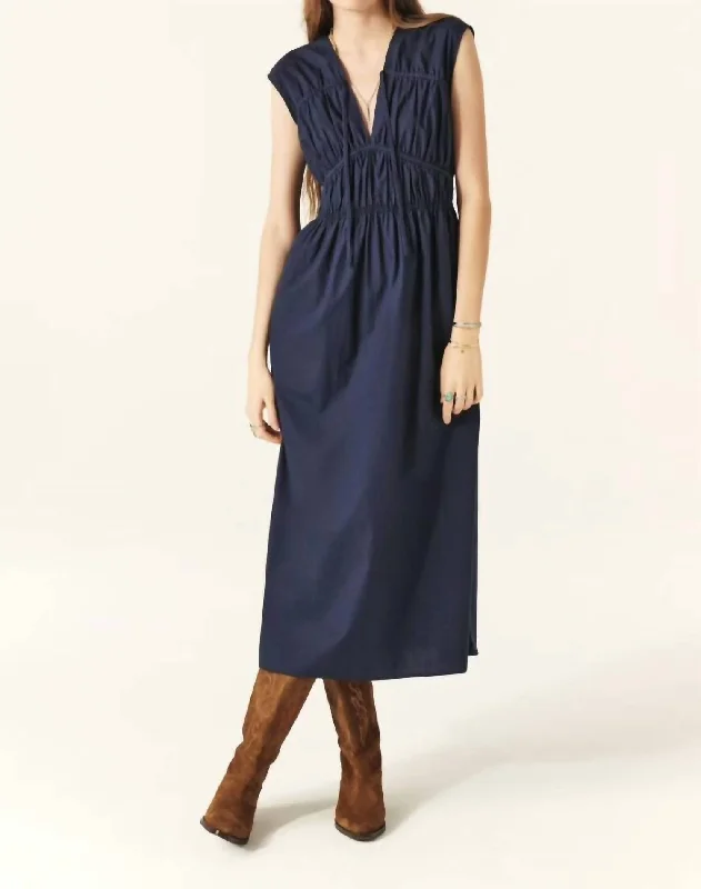 Style Streetwear Marana Dress In Blue