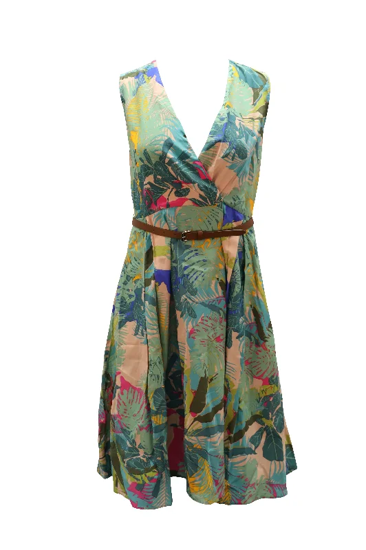 Flash Sale, Don't Miss Weekend Max Mara Belted Dress in Leaf Green Print Silk Cotton